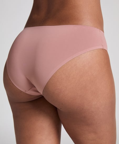 Invisible Brazilian, Brown