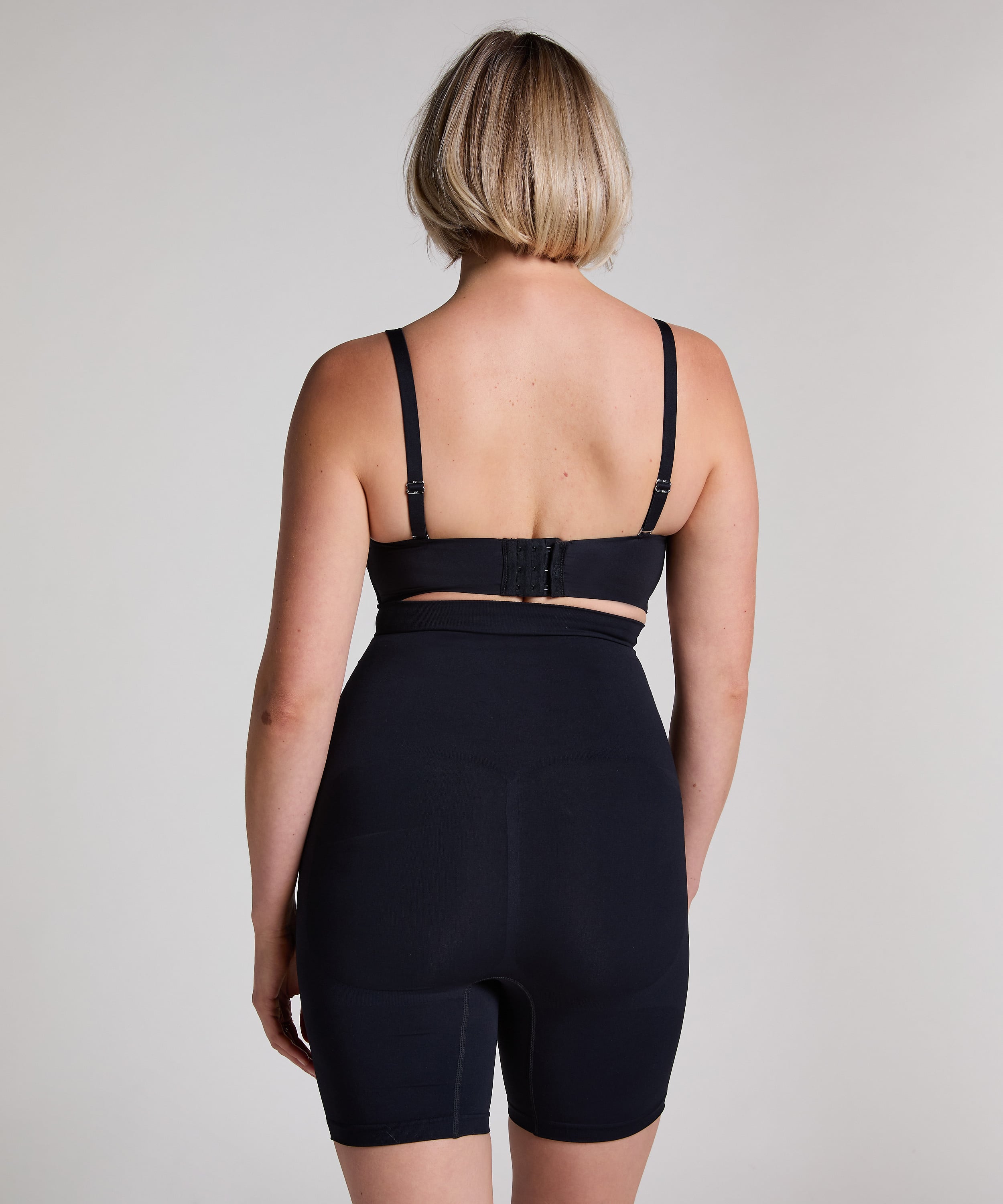 Seamless Enhancing Thigh Slimmer, Black, main