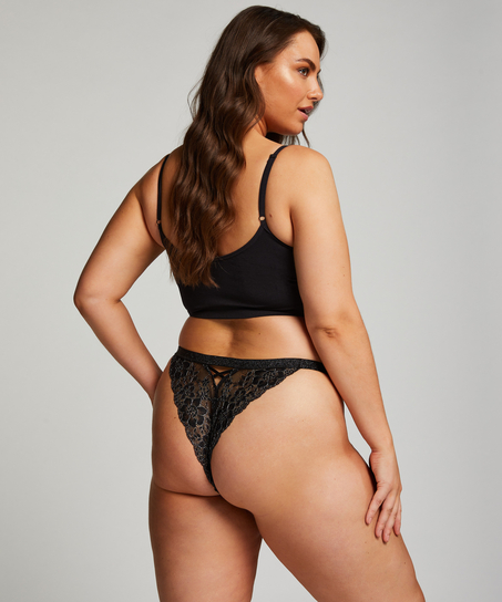 Dewi Brazilian, Black