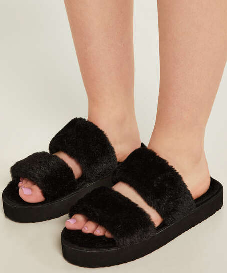 Fake Fur Slippers Kim Petras, Black