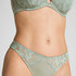 Andi Thong, Green