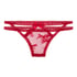 Irina Thong, Red