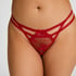 Irina Thong, Red