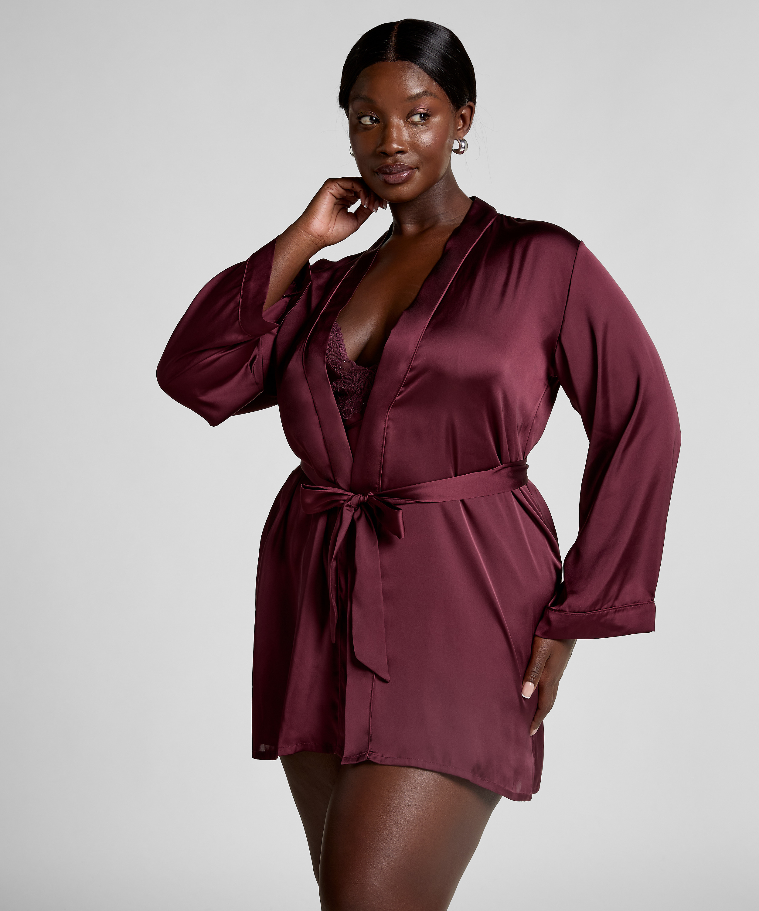 Satin Kimono, Red, main