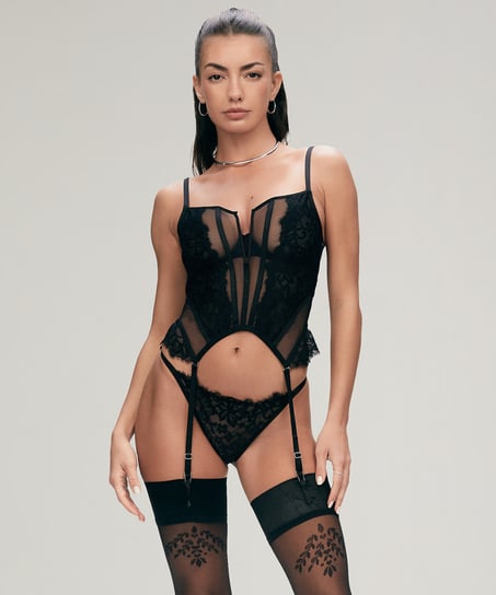 Isabella Bustier, Black