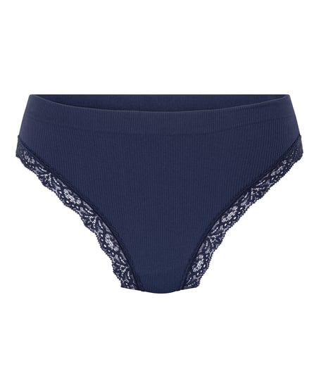 Lola Thong, Blue