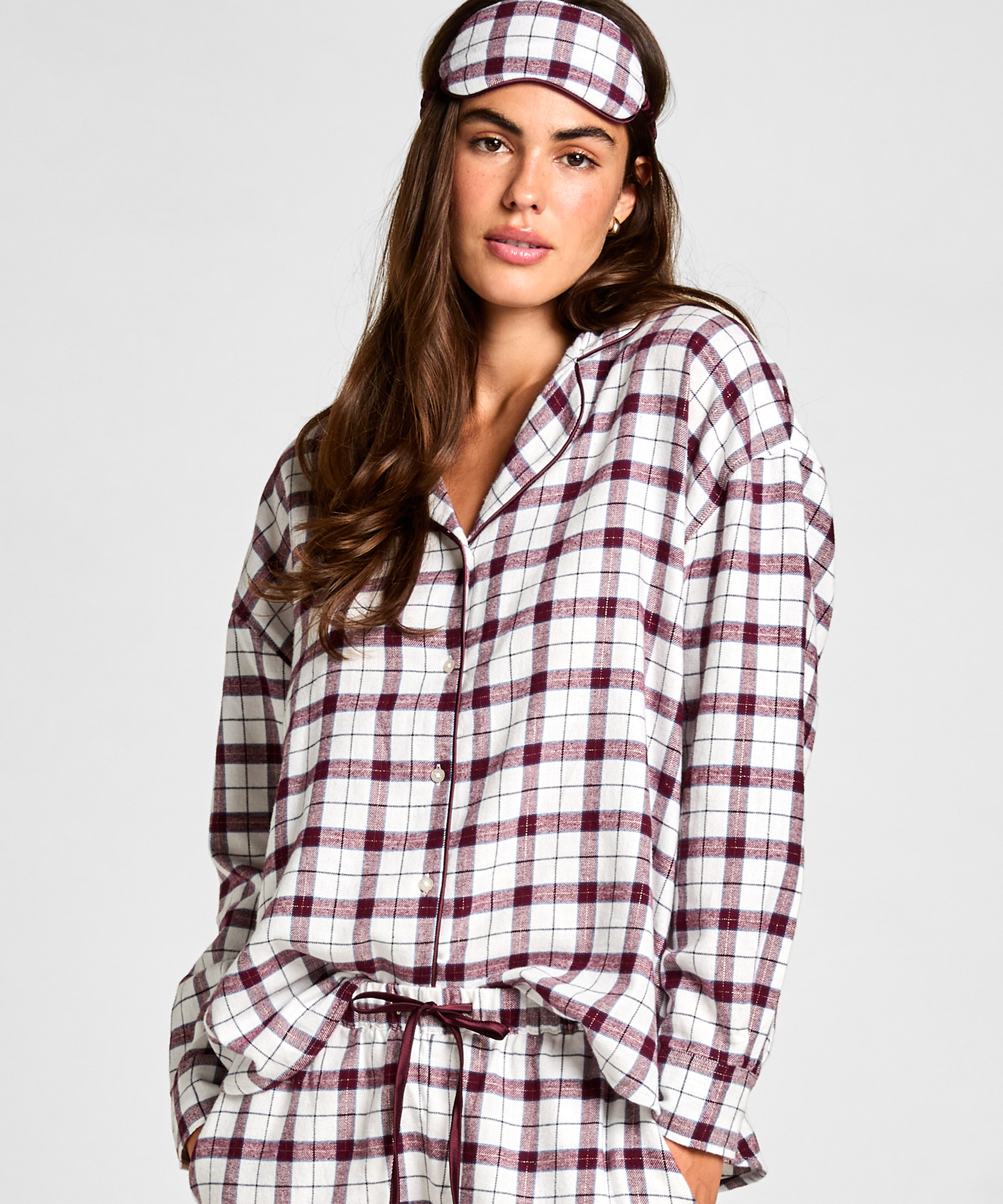 Pyjama Set with Eyemask, White, main