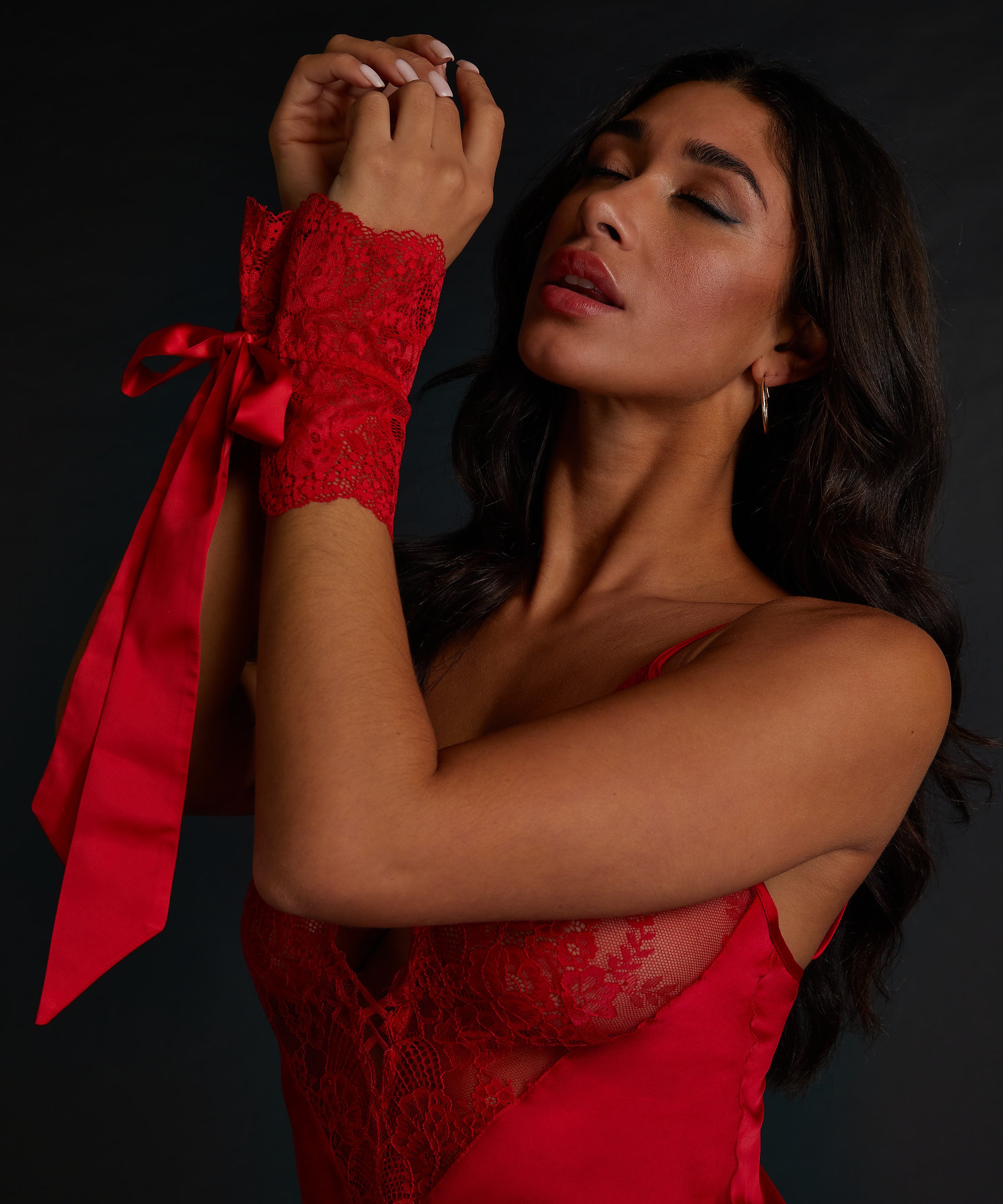 Lace handcuffs, Red, main