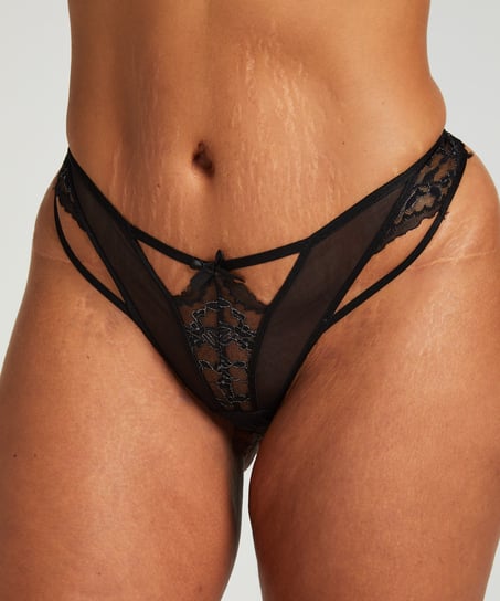 Izara Brazilian, Black