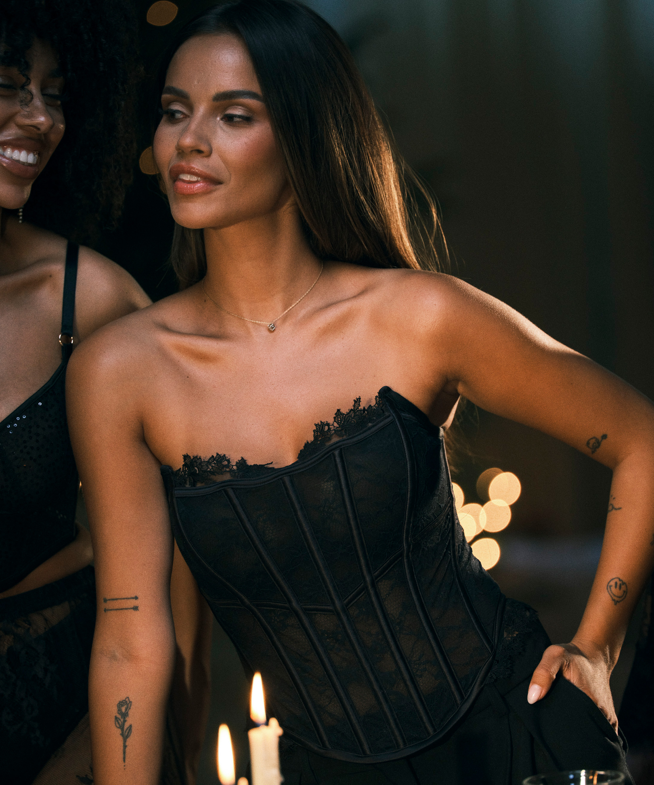 Julia Bustier , Black, main