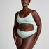 Dianne Bralette, Green