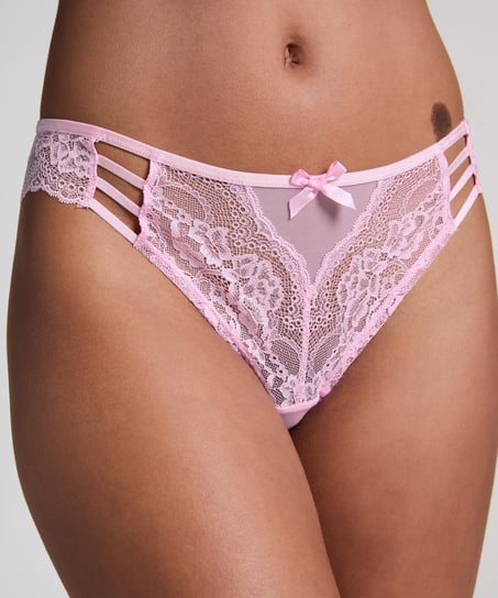 Belle Brazilian, Pink