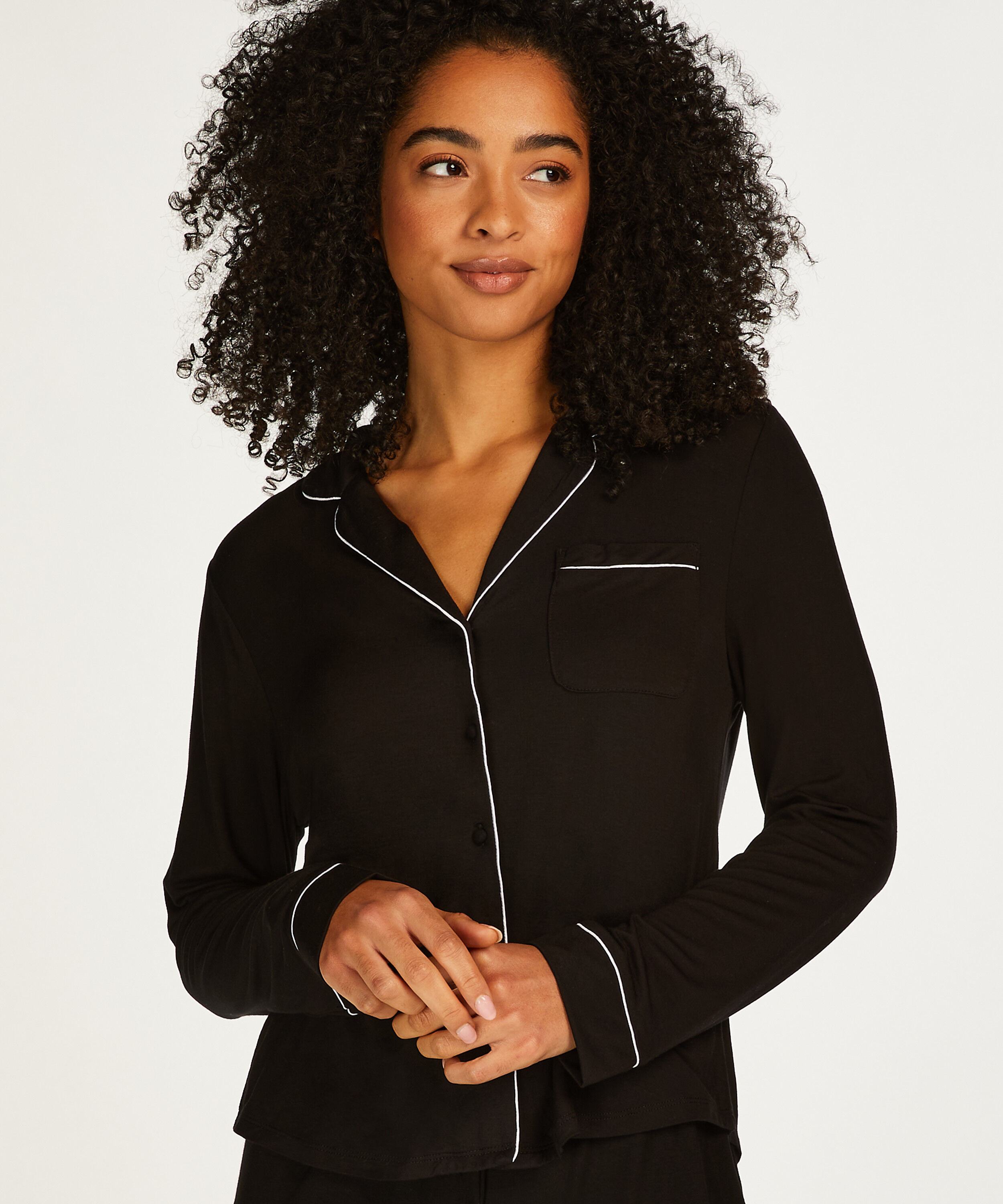 Essential Jersey Long-Sleeved Jacket, Black
