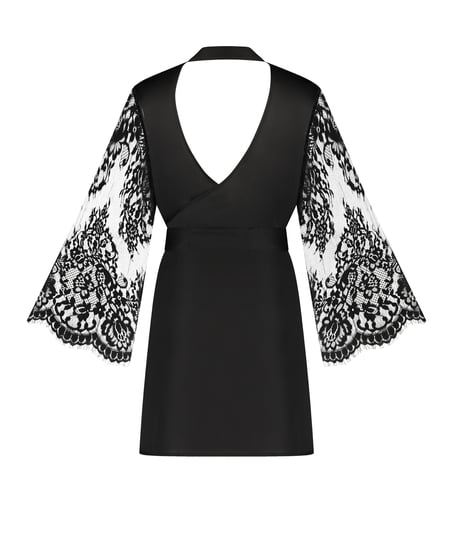 Jennifer Kimono, Black