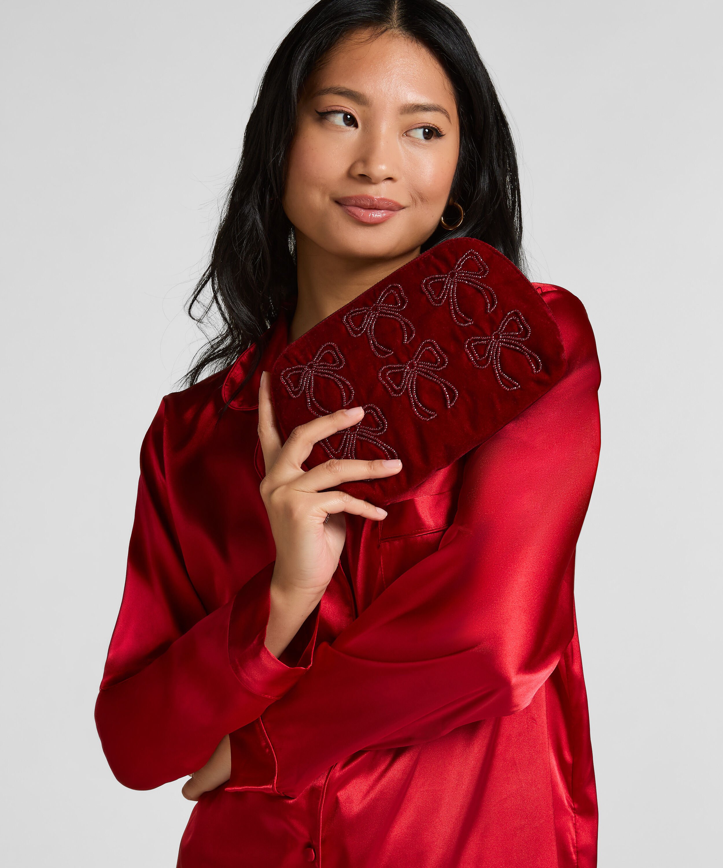 Bow Make-Up Bag, Red