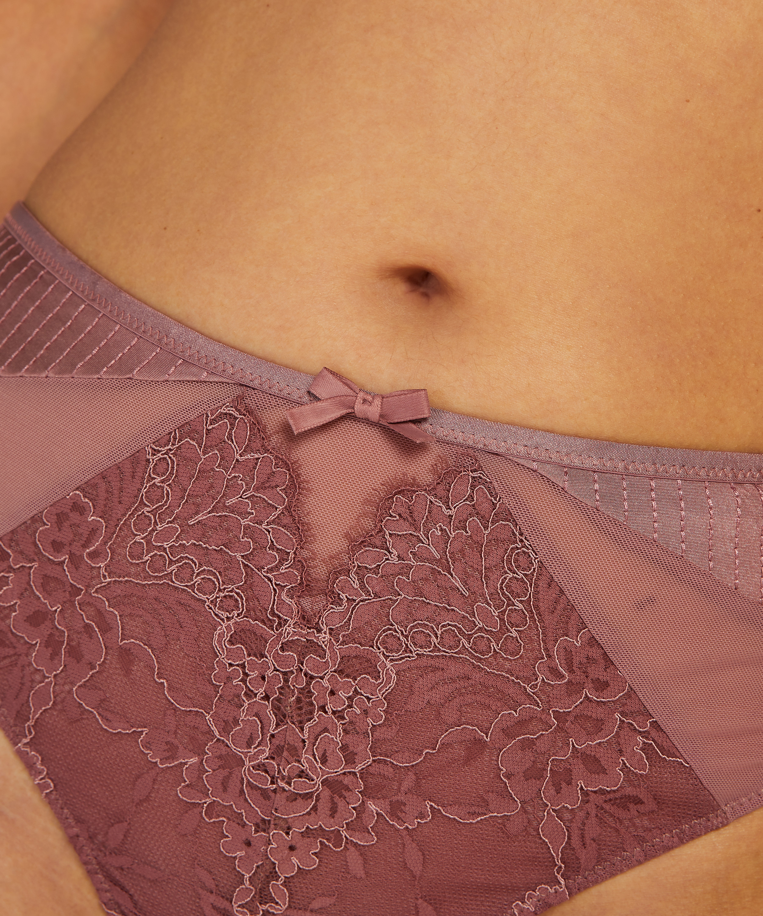 Odette thong, Purple, main