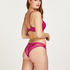 Bessie Brazilian, Pink