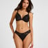 Andrea Thong, Black