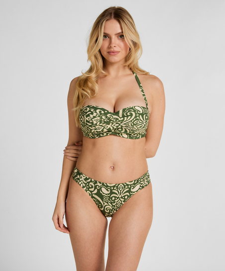 Bikini Bottom Cancun, Green