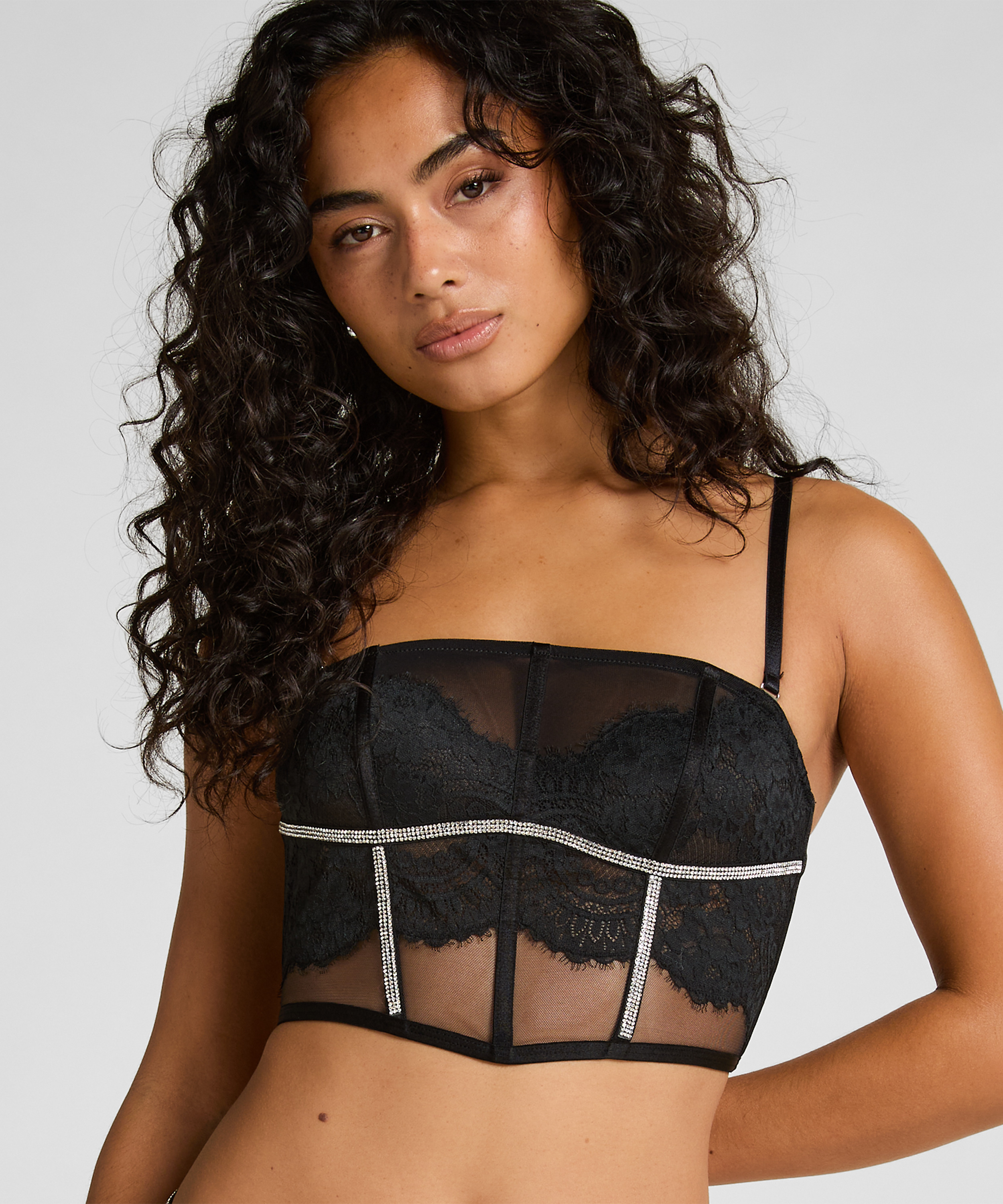 Odette Bustier, Black, main