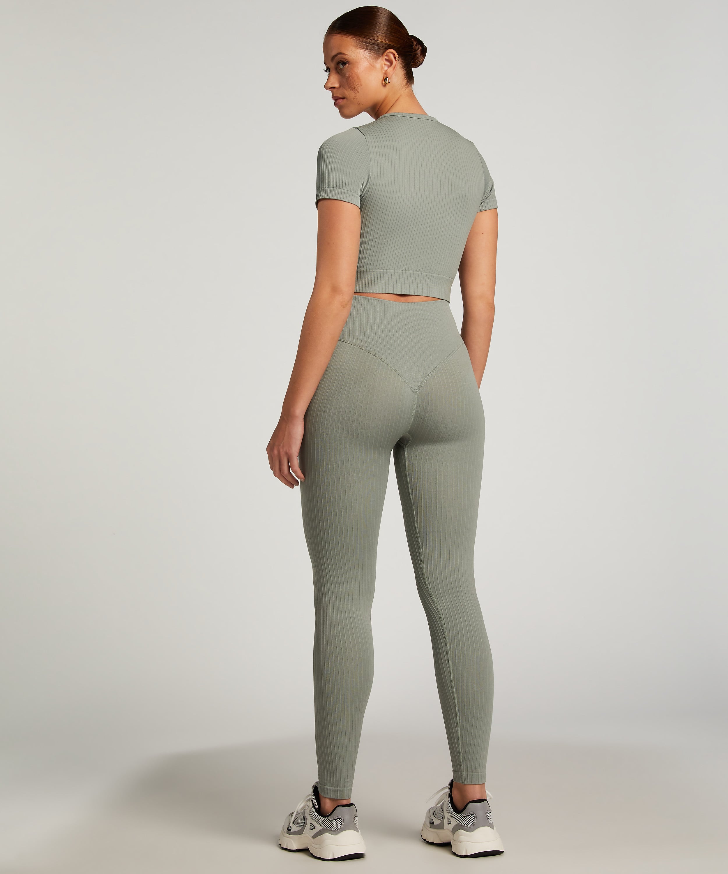 HKMX Seamless Sport Cropped Top, Green, main