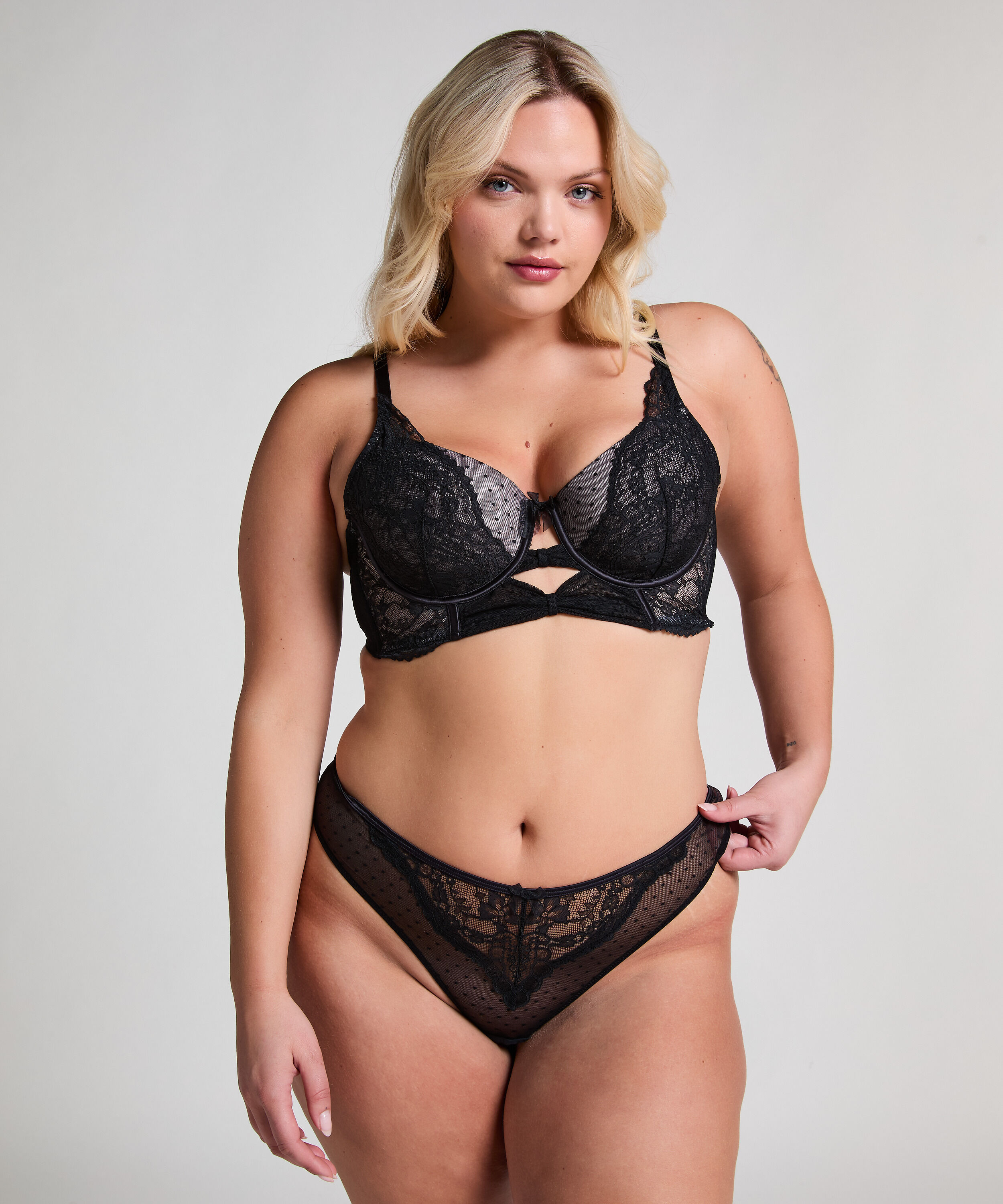 Juliette Padded Longline Underwired Bra, Black