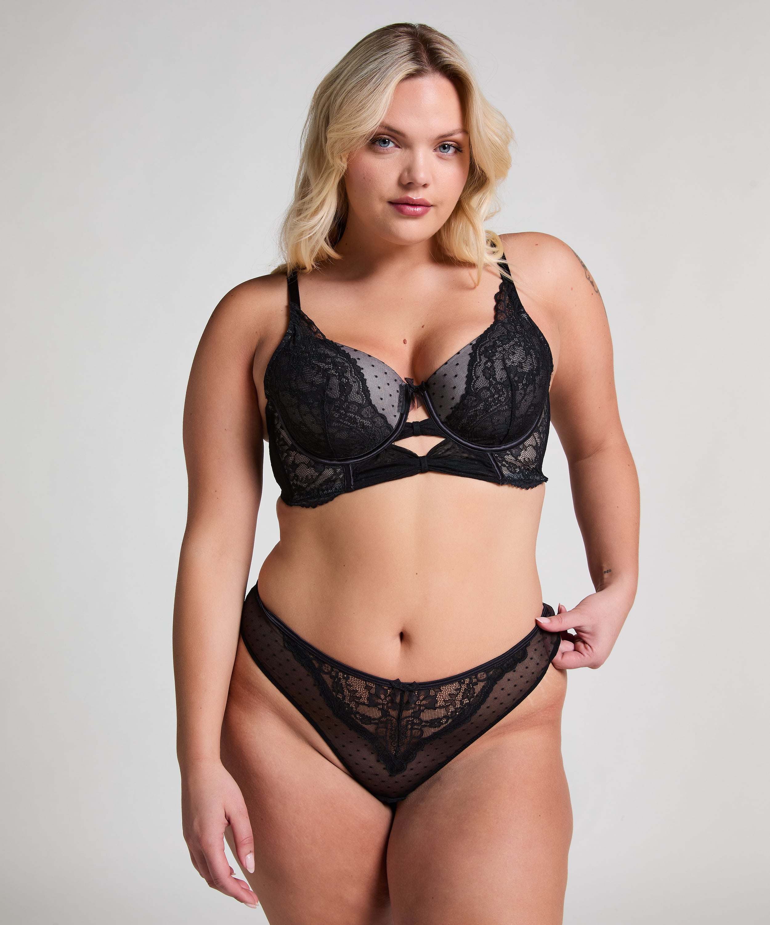 Juliette Padded Longline Underwired Bra, Black, main