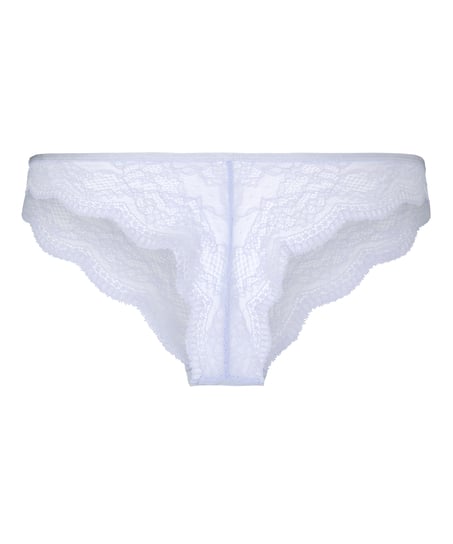 Isabelle Cheekini, White