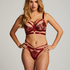 Oxana Thong, Red
