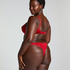 Sophie Thong, Red