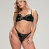Ember Thong, Black
