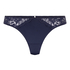 Andrea Thong, Blue