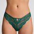 Isabelle Cheekini, Green