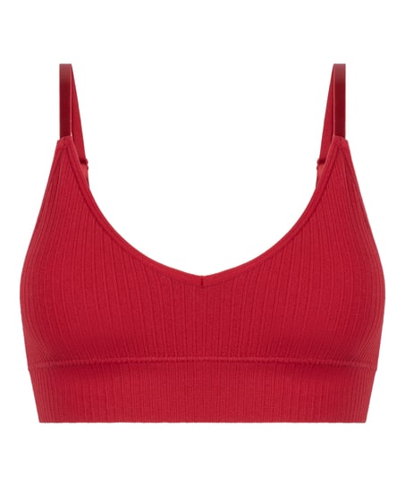 Dianne Bralette, Red
