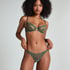 Shae Thong, Green