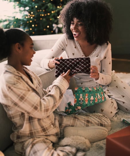 Beaded Pouch, Purple