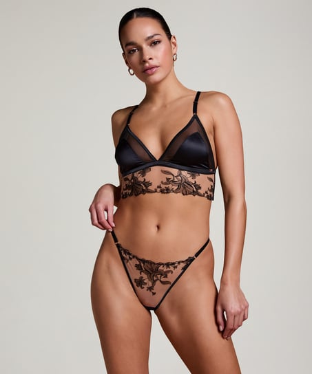 Anouk Brazilian, Black