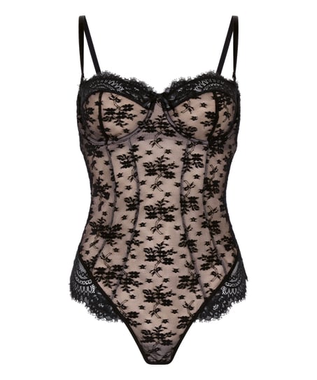 Lou Body, Black