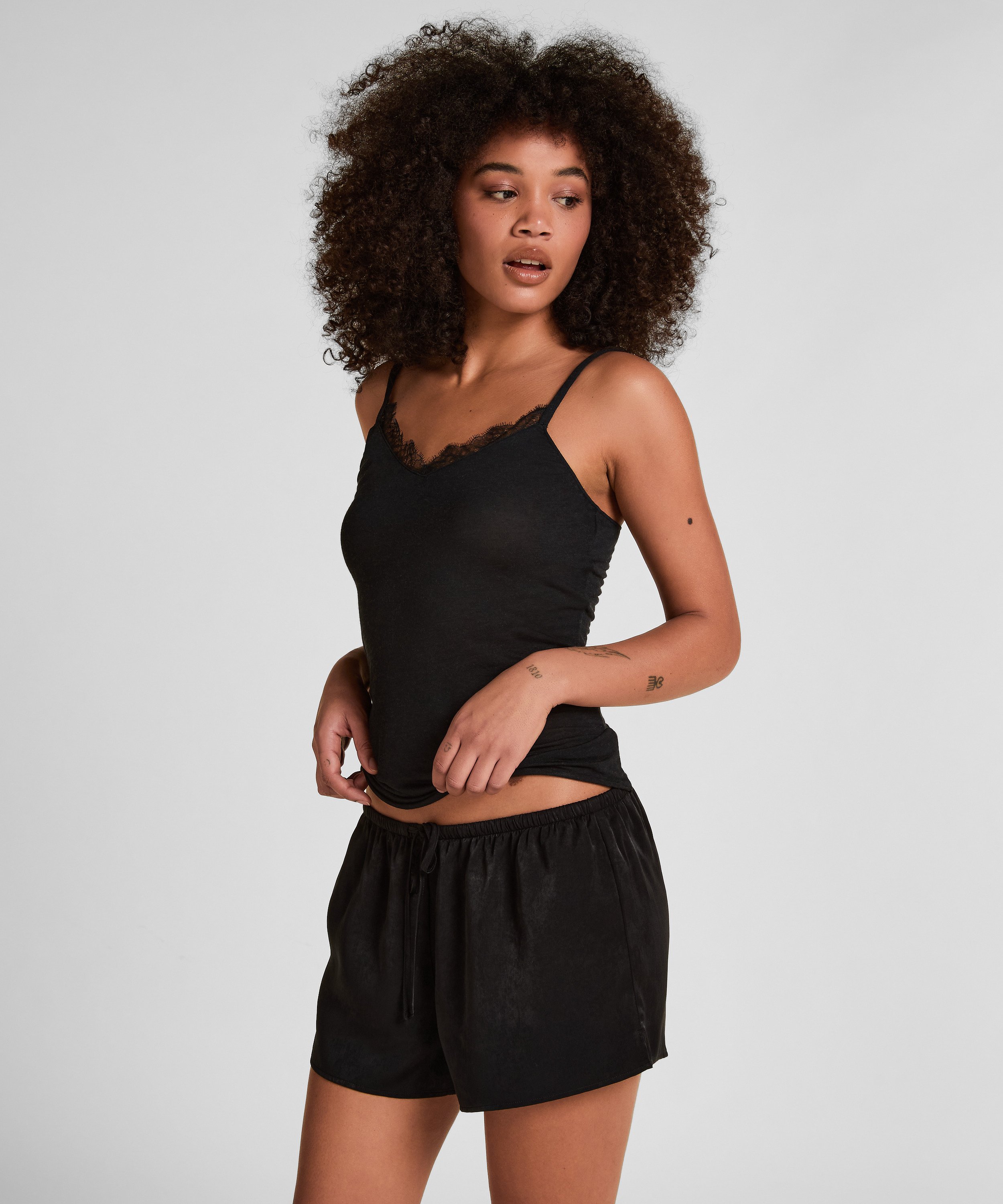 super soft Lace V-Neck cami with Cashmere, Black, main