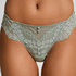 Daisy Thong, Green