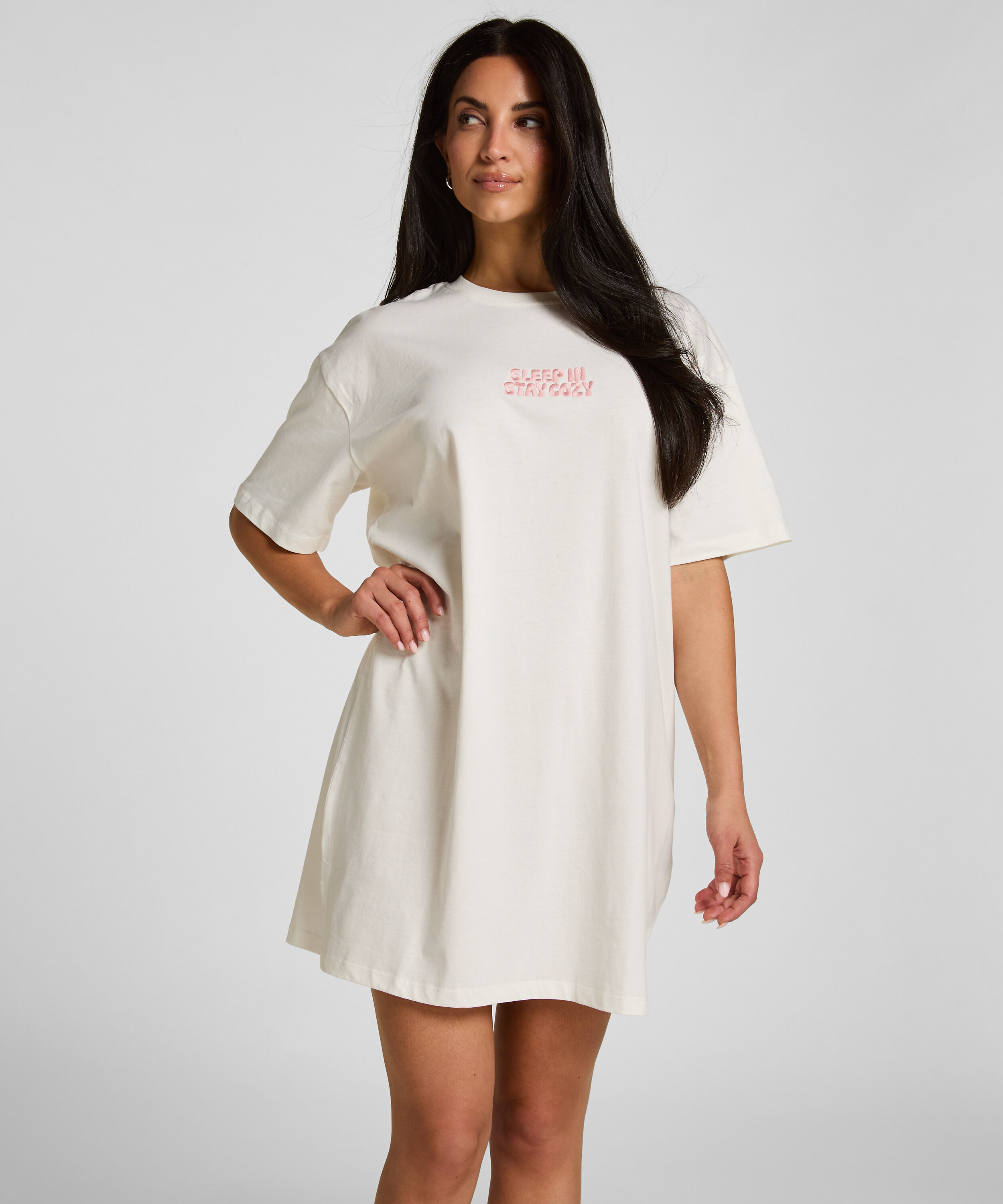 Roundneck Nightshirt, White