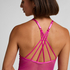 Isabelle Body, Pink