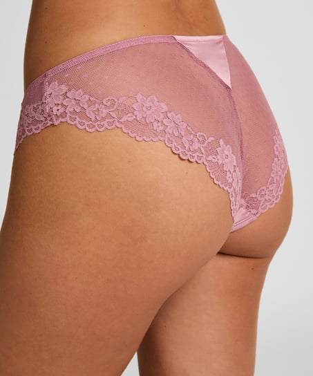 Brazilian Laila, Pink