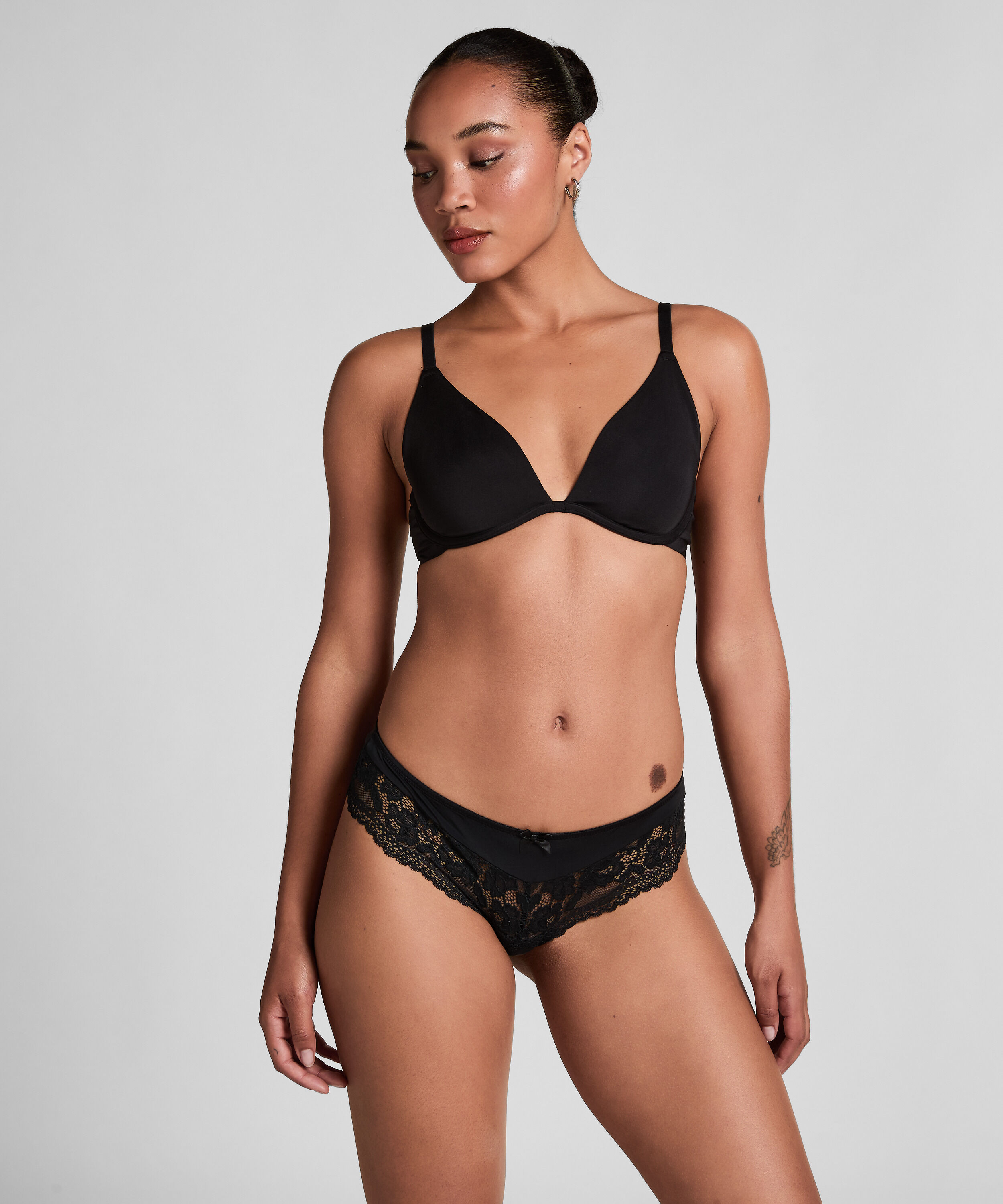 Valencia Brazilian Shorts, Black