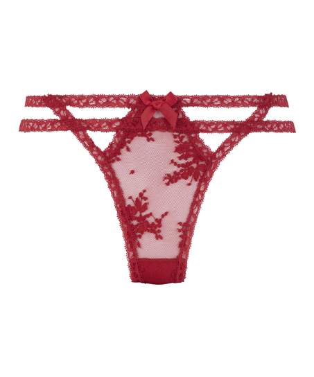 Irina Thong, Red