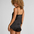 Short Mya, Black