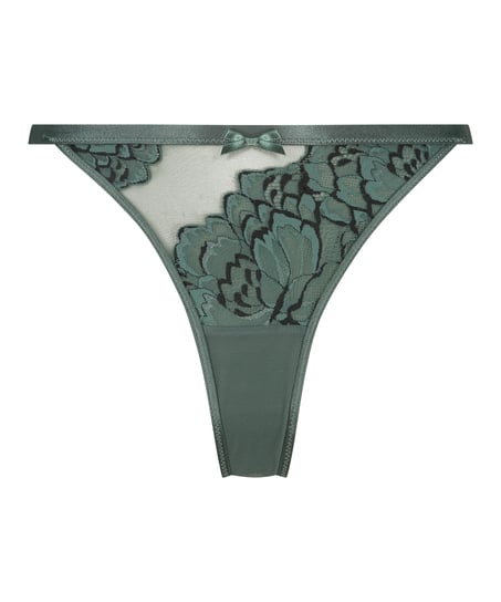 Maja Thong, Green