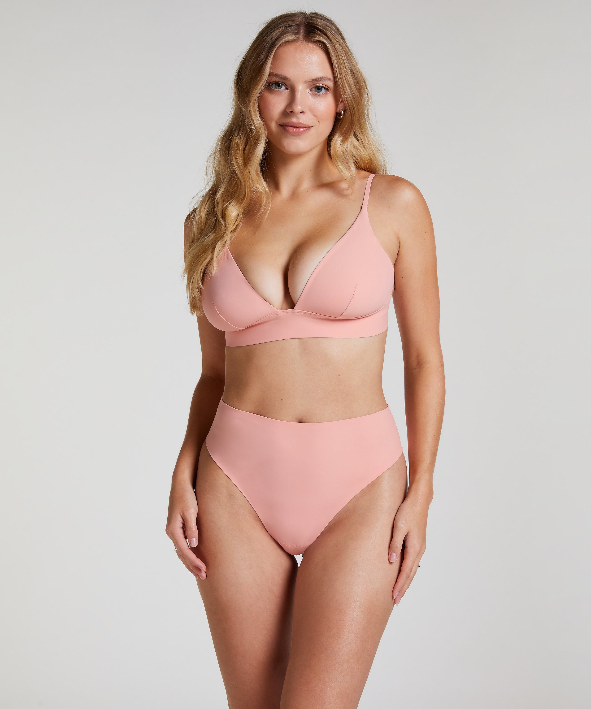 Smooth Triangle Bralette, Pink, main