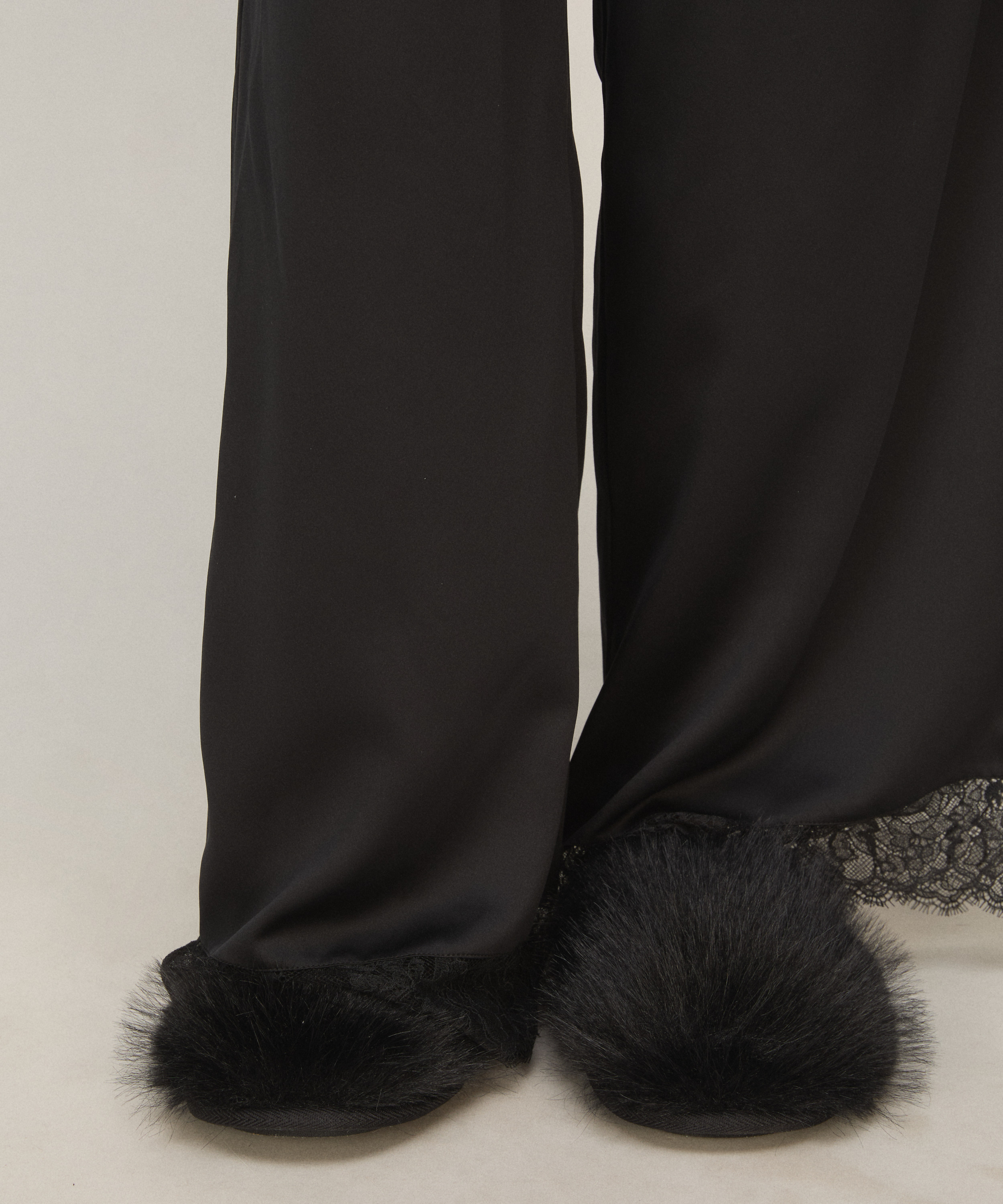 Slippers Isabella, Black, main