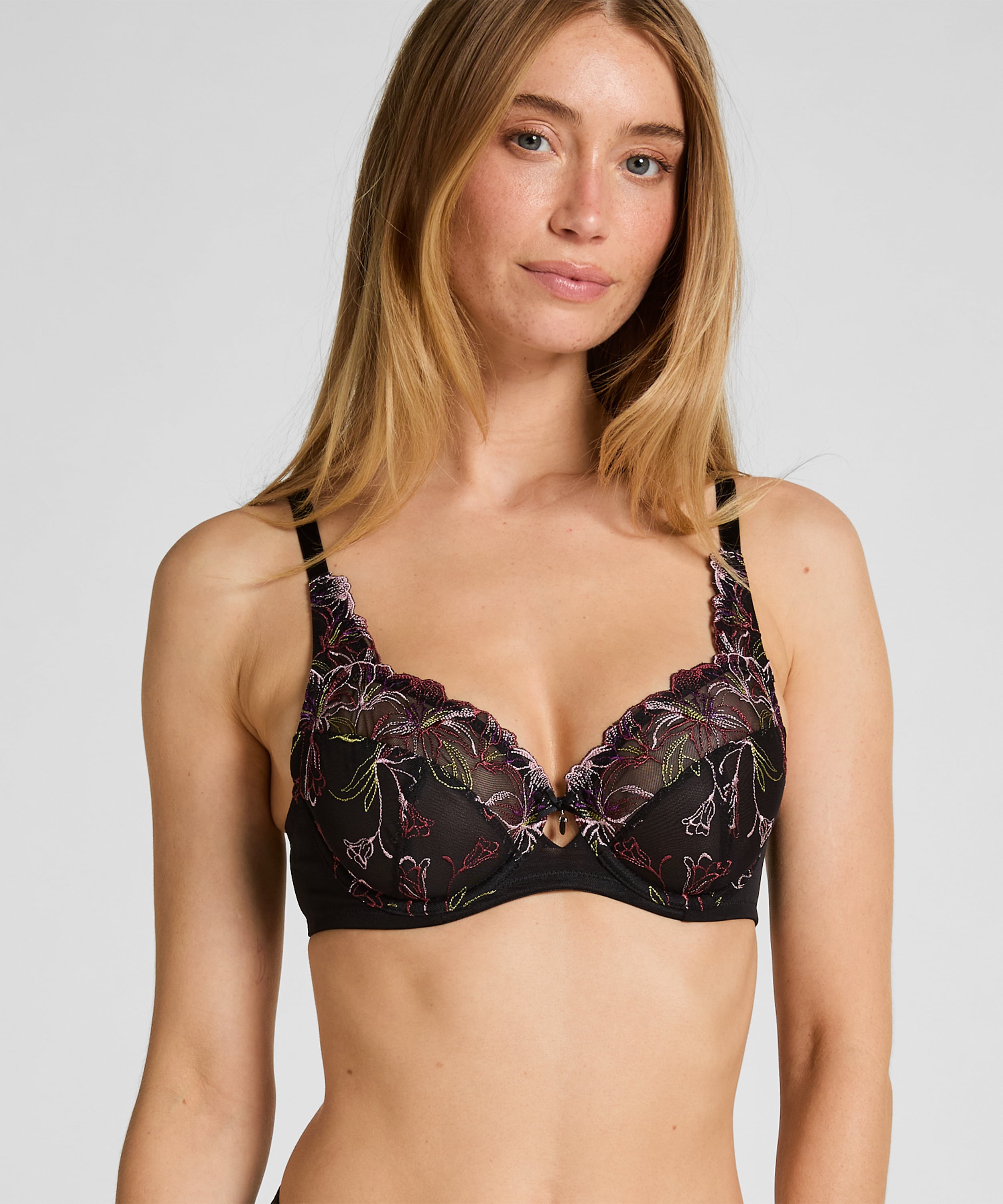 Lily Non-Padded Underwired Bra, Black, main